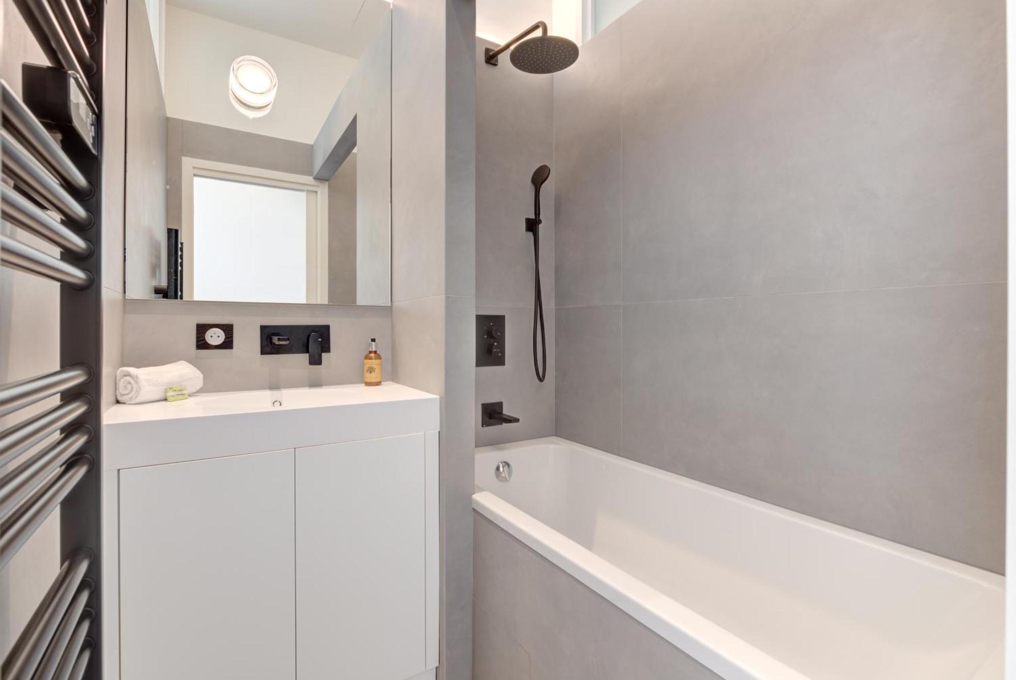 Immogroom - Appartements Luxueux - 2Min Du Palais - Vue Mer - Clim كان المظهر الخارجي الصورة